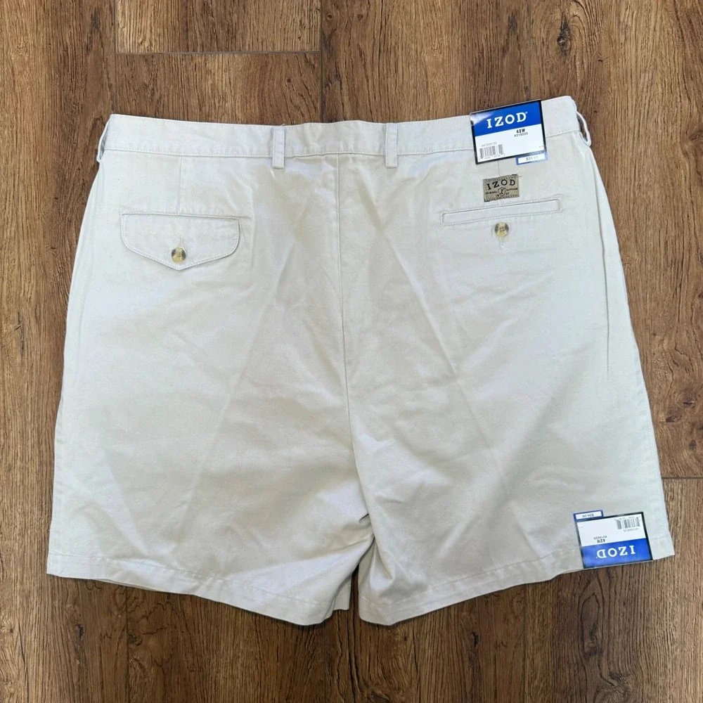 IZOD Mens 42 Pleated Chino Shorts Stone Beige 100%‎ Cotton New w/ FLAW READ
